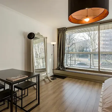 Tour Eiffel Trocadero - Smartrenting Apartment *