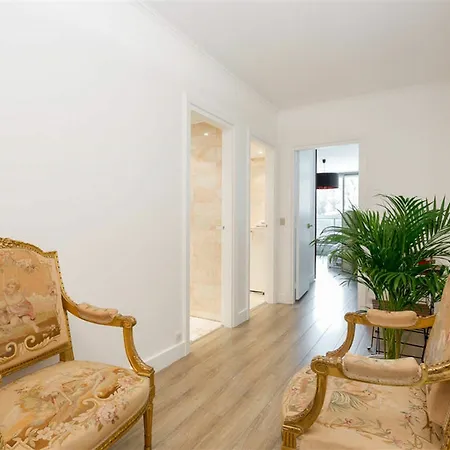 Tour Eiffel Trocadero - Smartrenting Paris